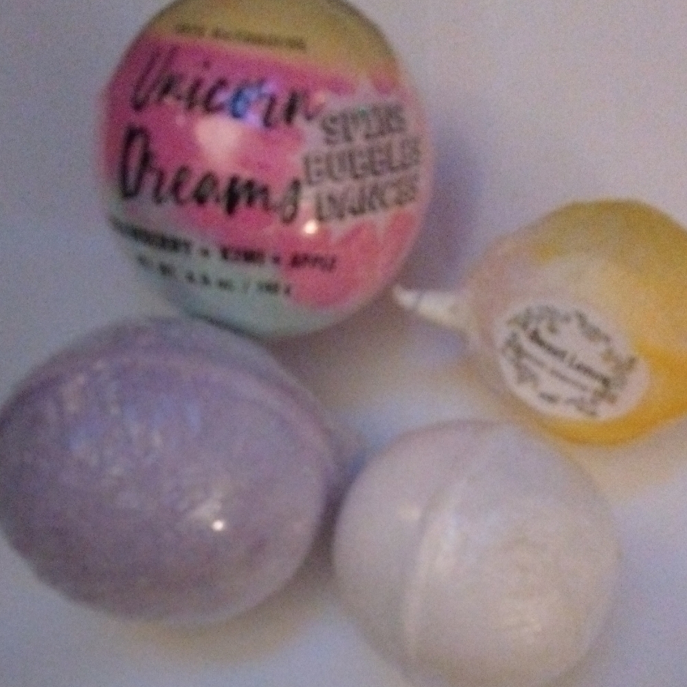 Unicorn Dreams Bath Bomb Set - Purple, White, Yellow